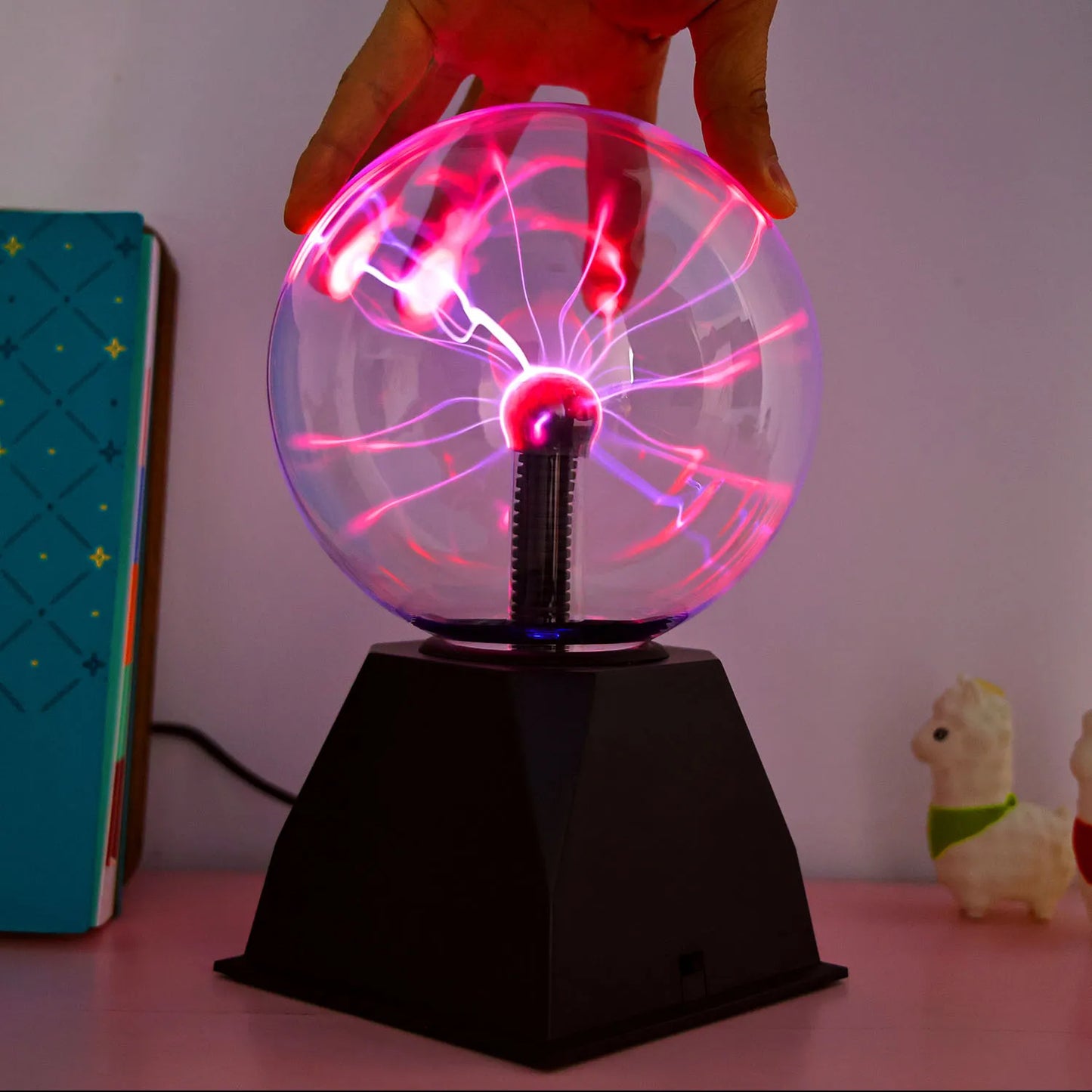 Plazma lampa u TESLA STOLNA LAMPA, savršena dekorativna lampa za svaki prostor