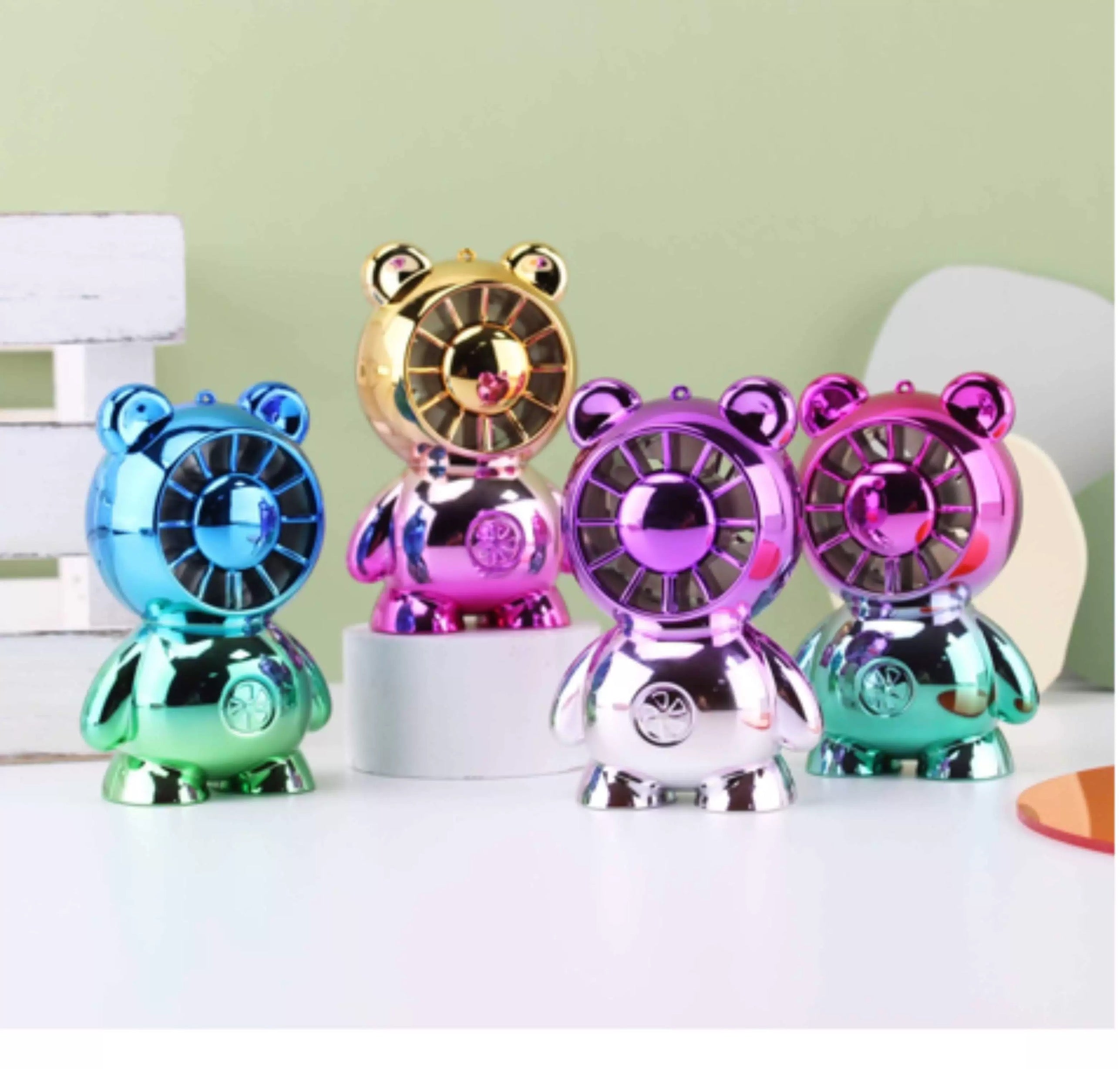 Životinjski robot mini ventilator u obliku medvjeda, metalik s gradientom plave do zelene i ružičaste