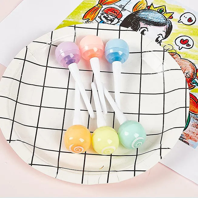 Šarena lip-gloss u obliku lizalica pod nazivom LOLIPOP MARKER