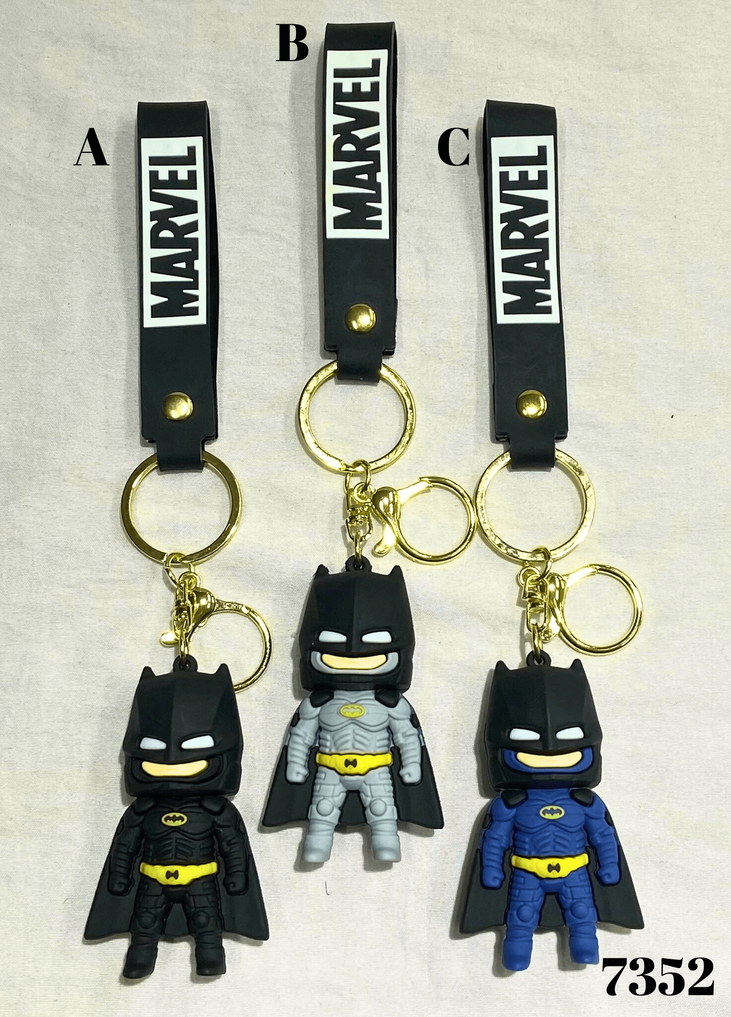 Batman privjesak s Marvel trakama za ljubitelje superjunaka