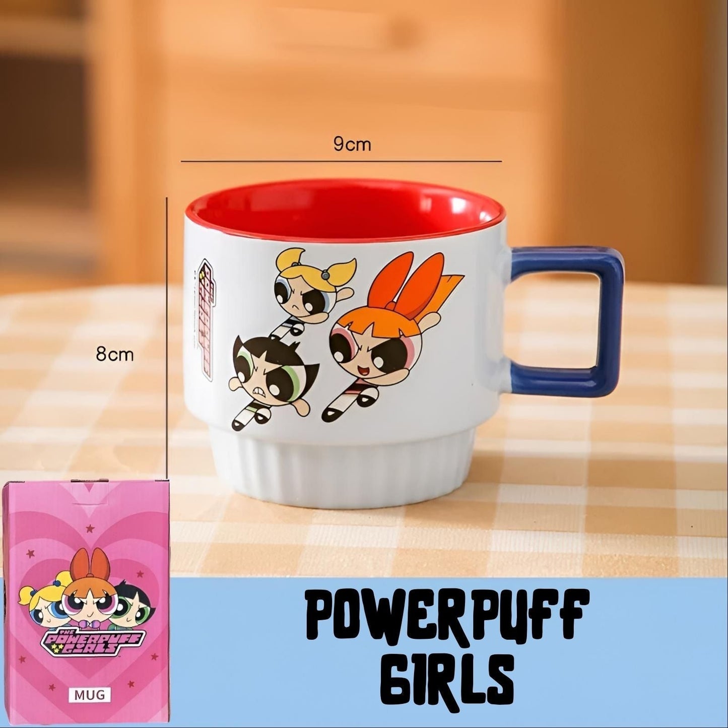 Bijela keramička šalica s crvenim unutrašnjim dijelom i plavom drškom s likovima powerpuff girls