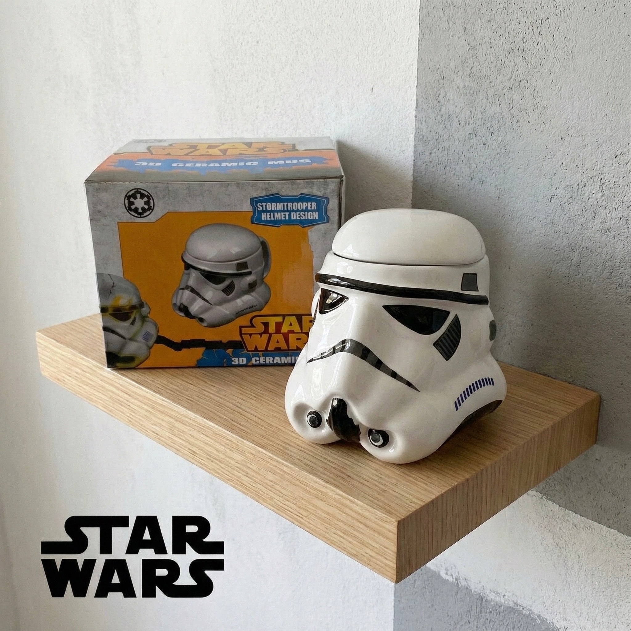 Bijela Star Wars keramička šolja u obliku kacige Stormtroopera