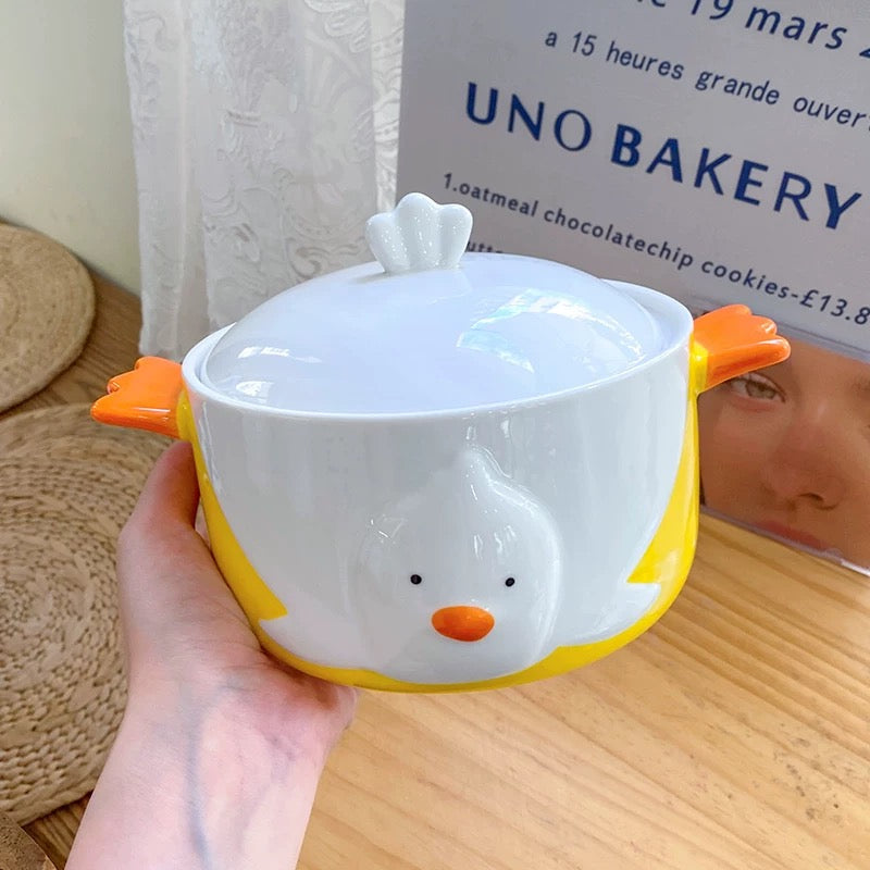 Bijela i žuta keramička posuda u obliku patke, PATKA KERAMIČKI LONAC SA POKLOPCEM