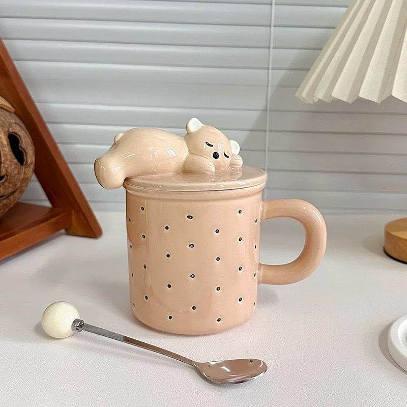 Pečena keramička šolja s poklopcem u obliku medvjedića i žlicom