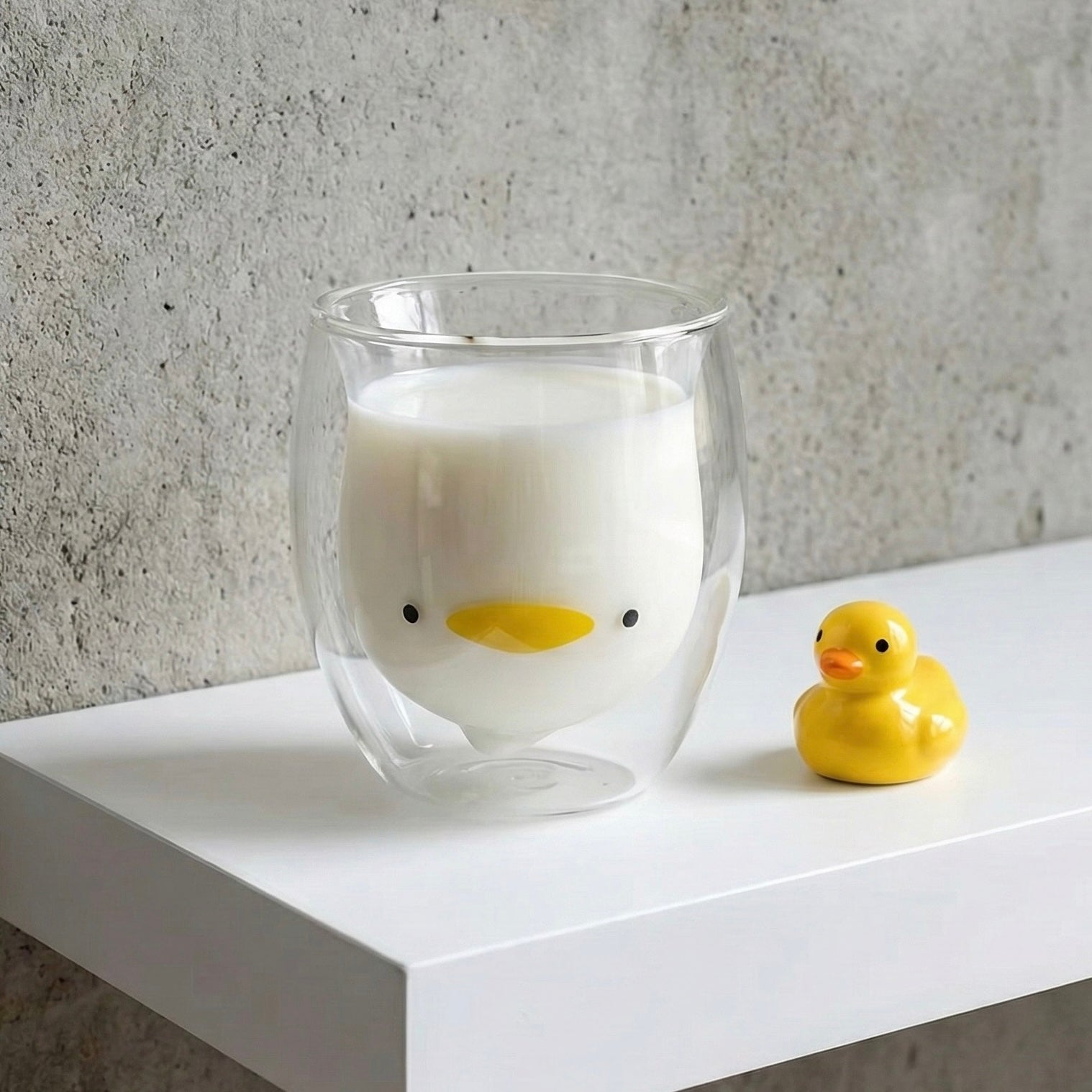 Patka čaša duplo dno 250ml s mlijekom i žutom gumom patkom