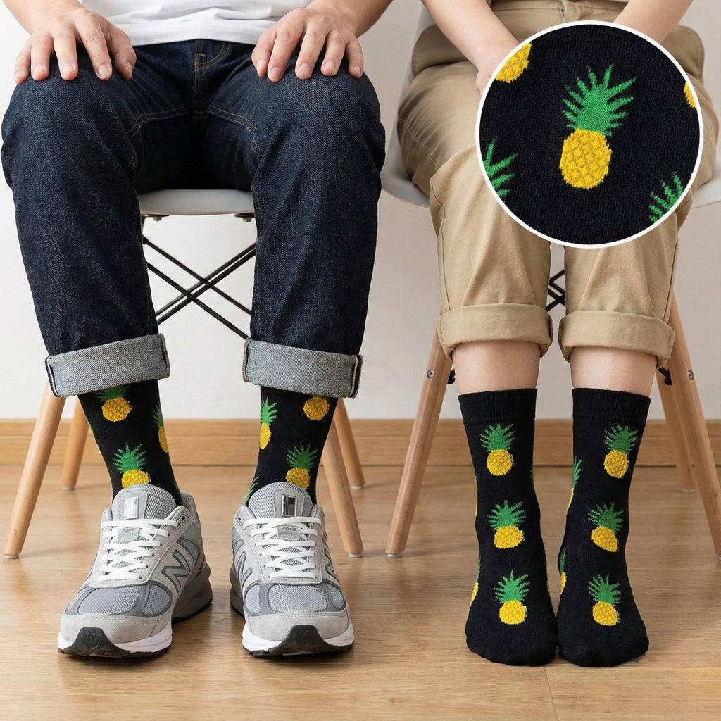 Crne čarape s uzorkom ananasa u žutom i zelenom na tekstilnoj pletenici