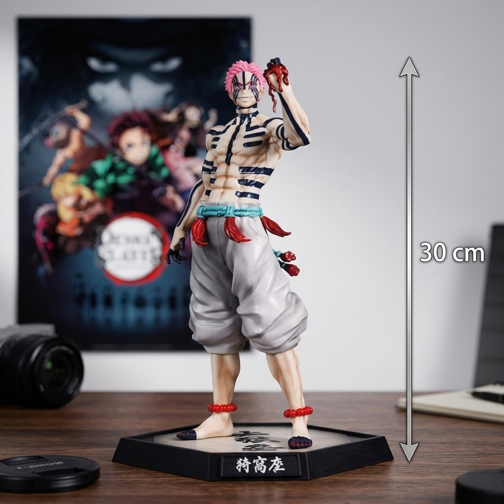 Demon slayer akaza figura visoka 30 cm s ružičastom šiljastom kosom i mišićavim tijelom s crno bijelim prugama