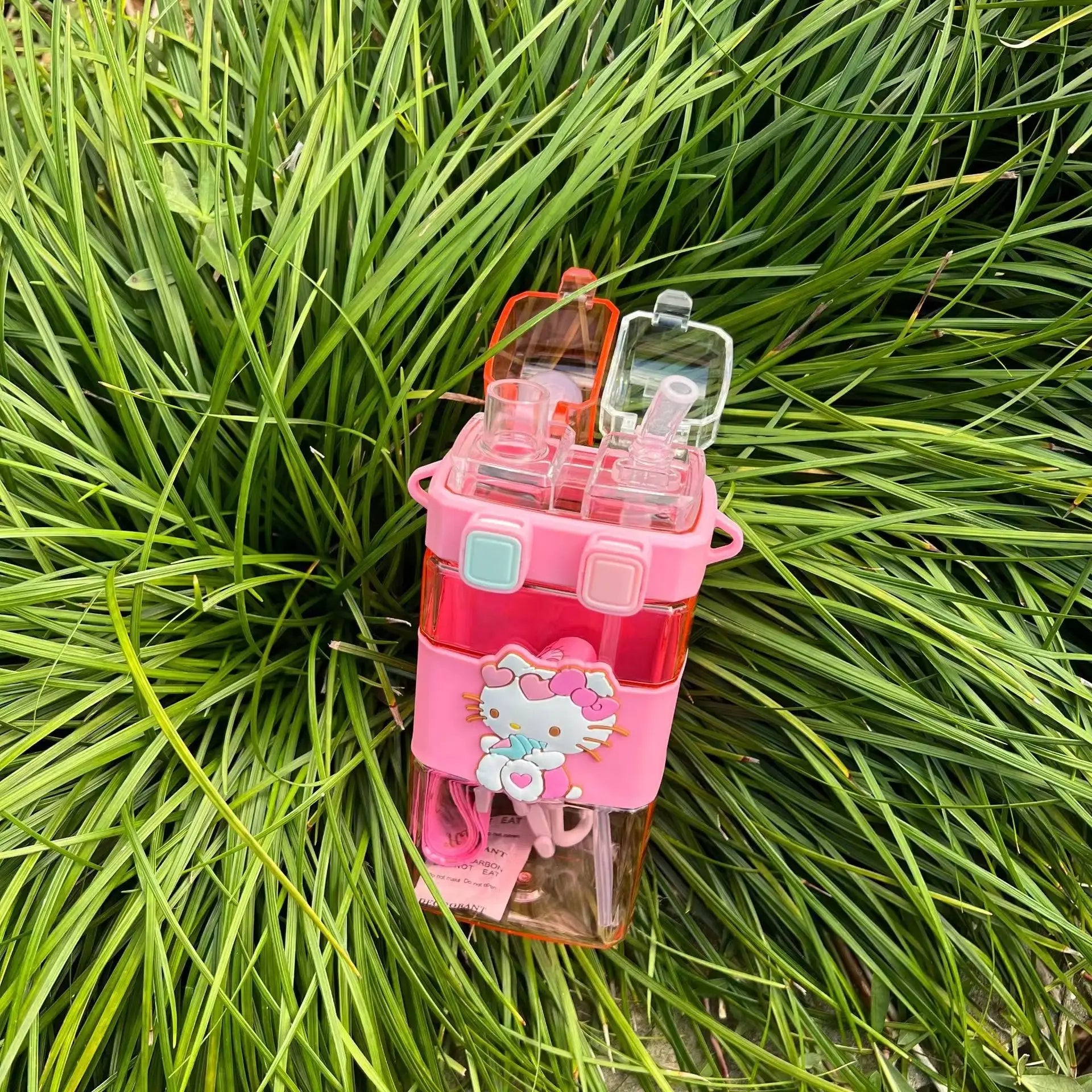 Hello Kitty Roza flaša 570 ml ružičasta plastična držač s bijelim akcentima