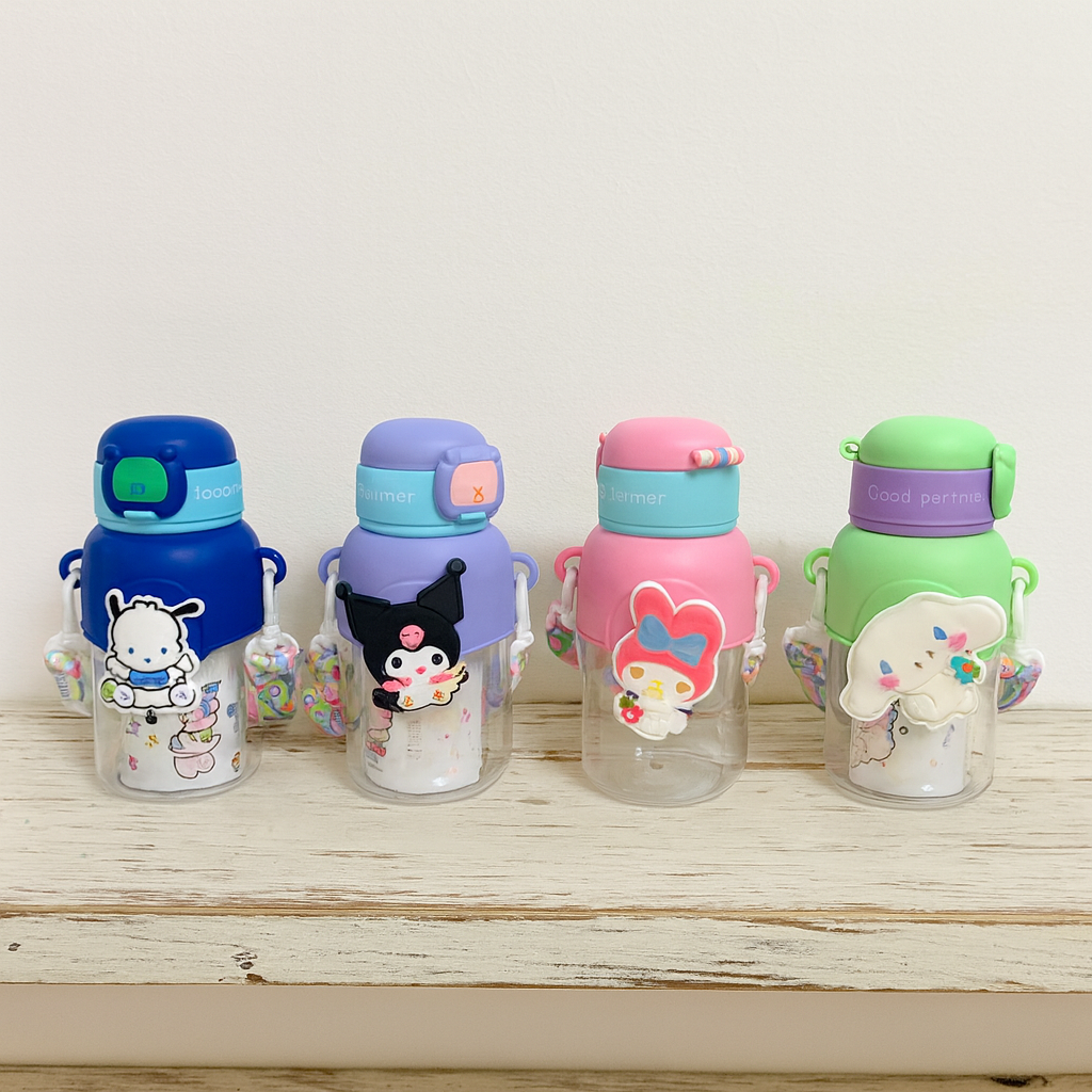 Melody Kuromi flaša set s Hello Kitty i šarenim poklopcima