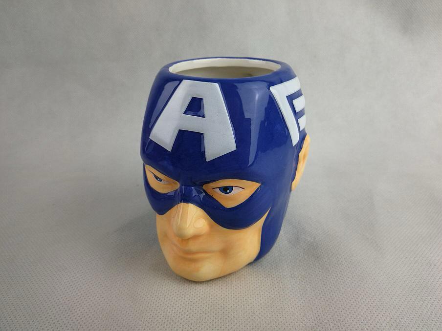 Captain America keramička šolja savršena za ljubitelje keramičkog seta čajnik