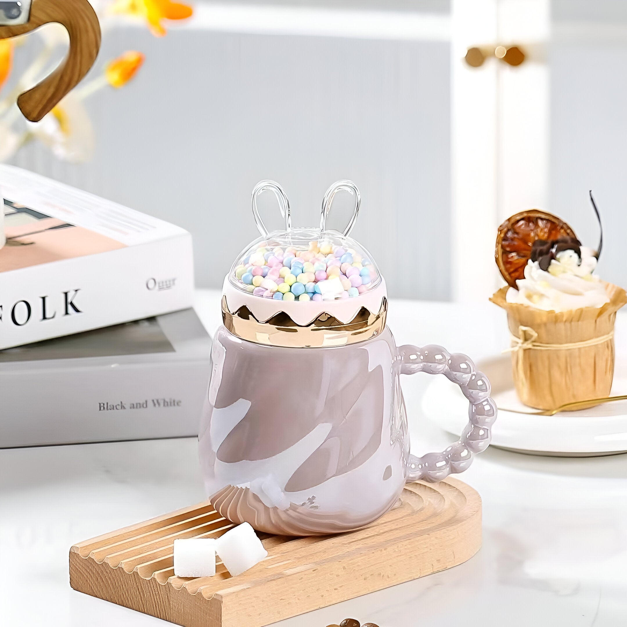 Keramička šolja s poklopcem u obliku zeca, dio Rabbit keramičkog seta