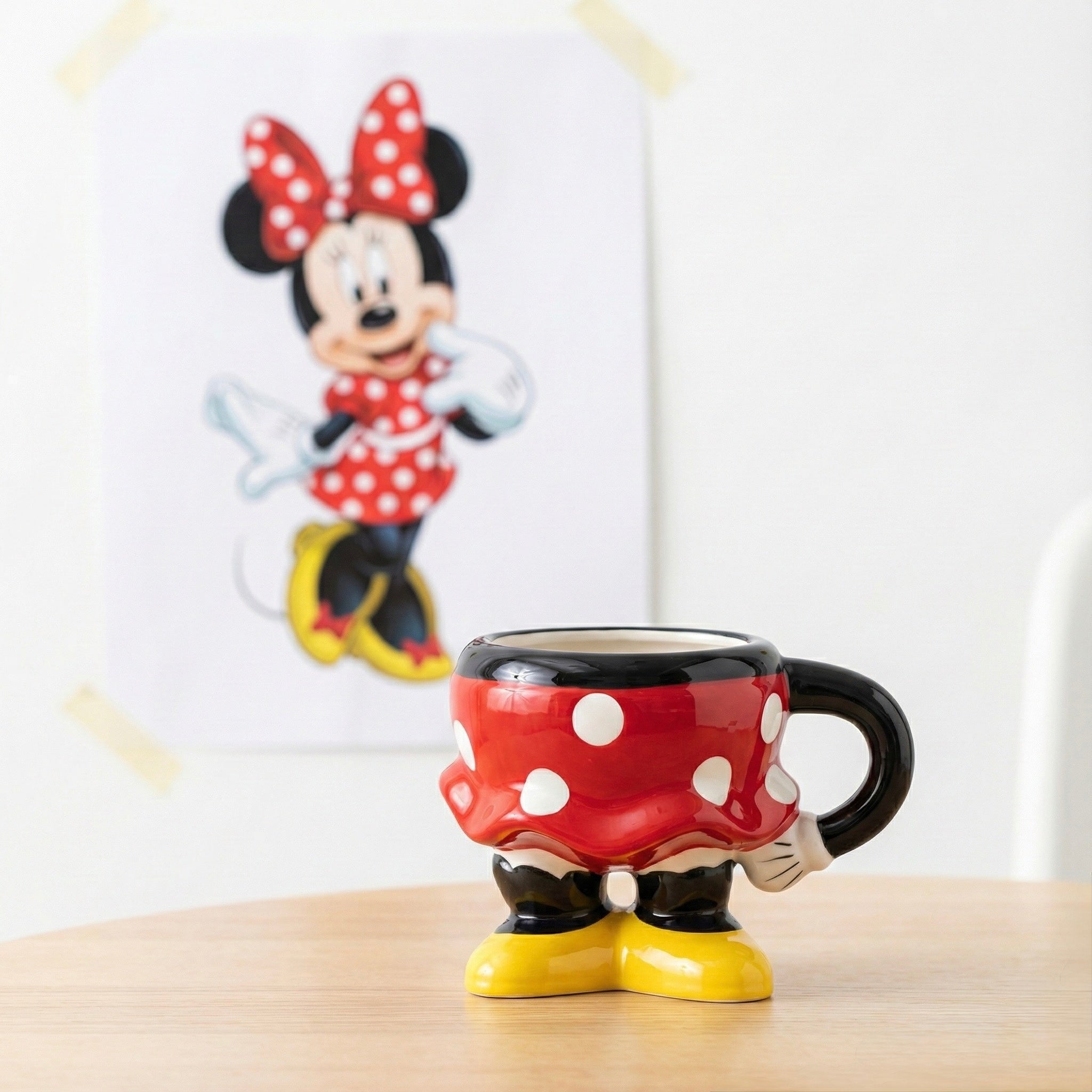 Minnie Mouse keramička šolja s polka točkama i mašnom