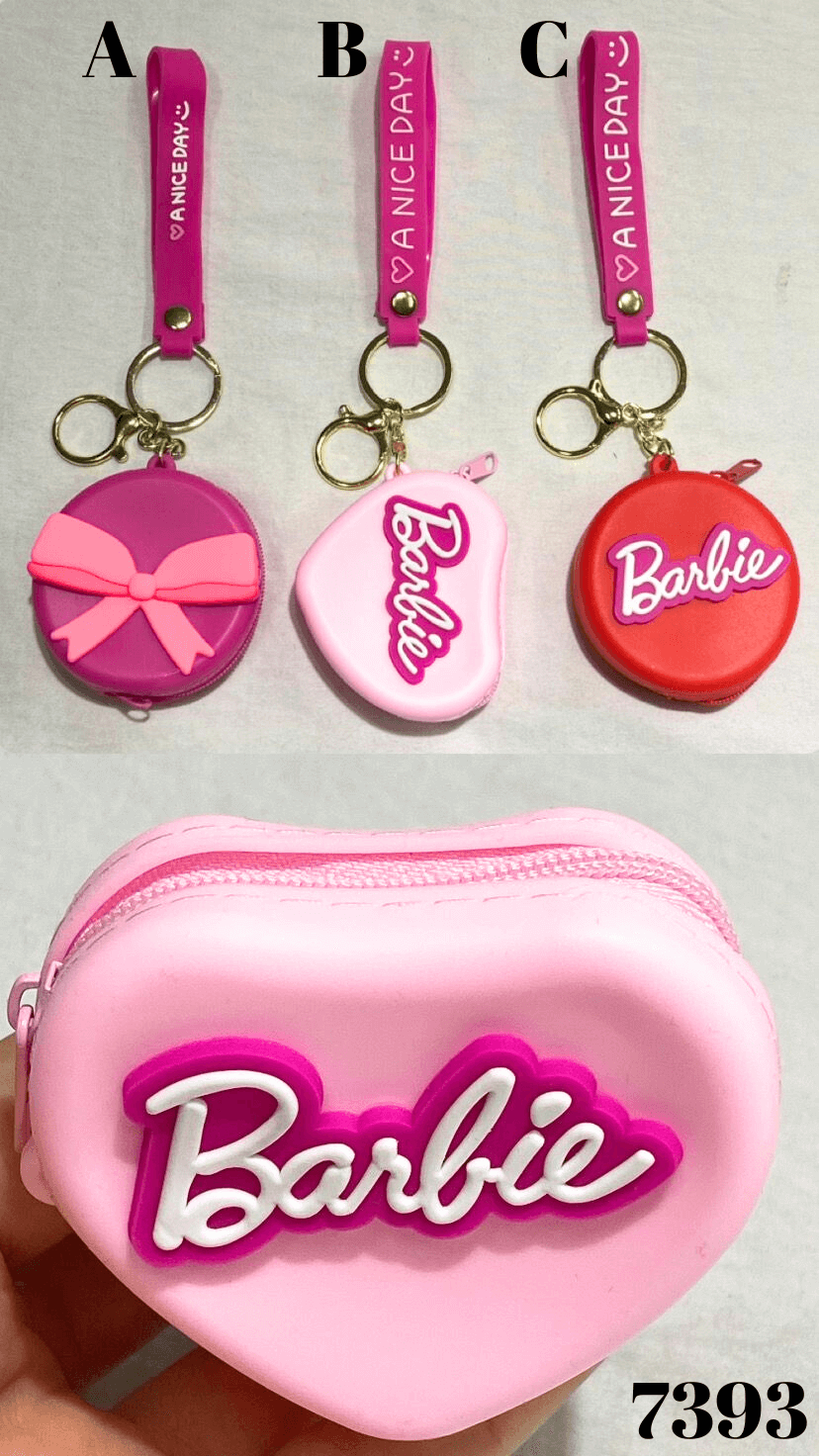 Zbirka Barbie privjesaka i novčanika u raznim bojama i dizajnima