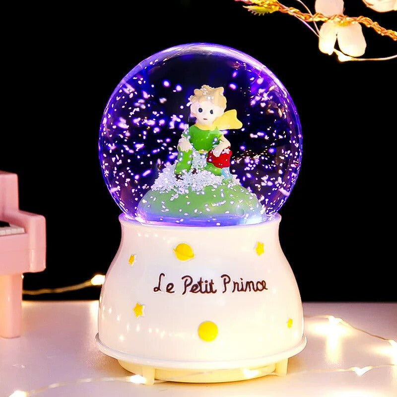Snow globe Le Petit Prince u ukrasnoj kugli dekorativna kugla za ljubitelje