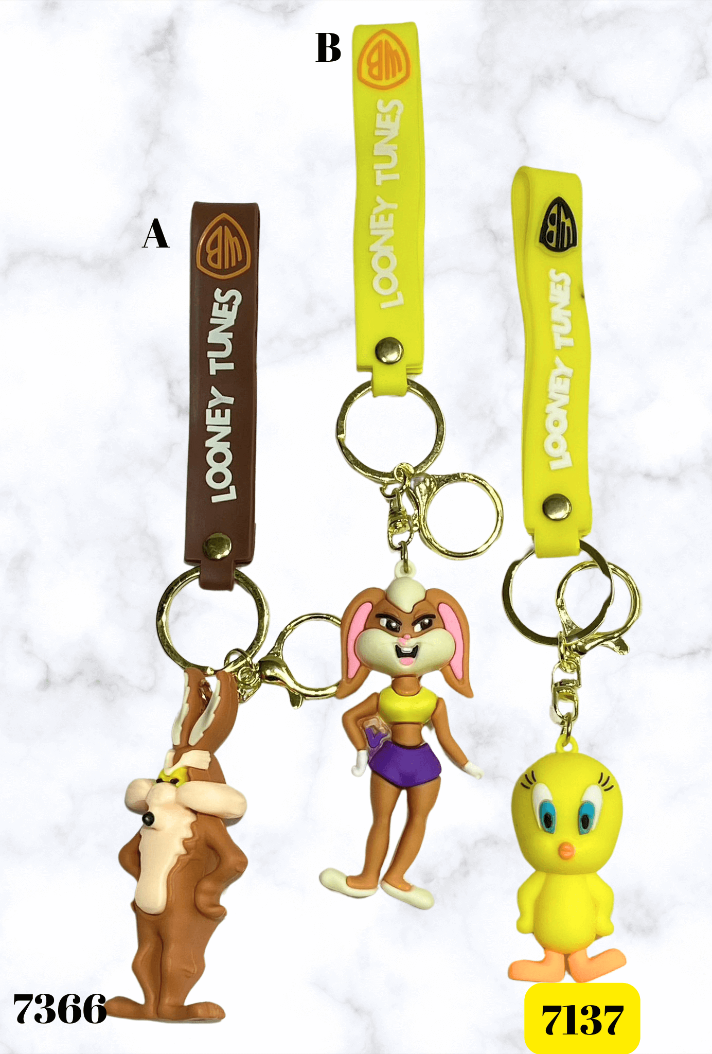 Keychains featuring popular Looney Tunes characters in LOONEY TUNES PRIVJESAK