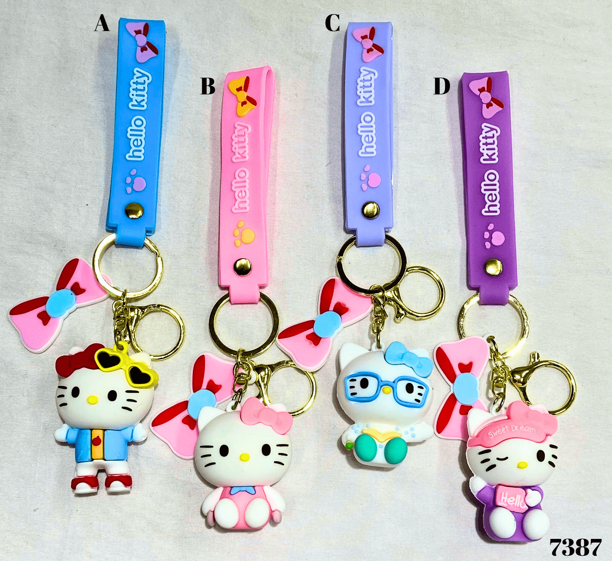 Četiri Hello Kitty privjeska iz serije Hello Kitty Melody