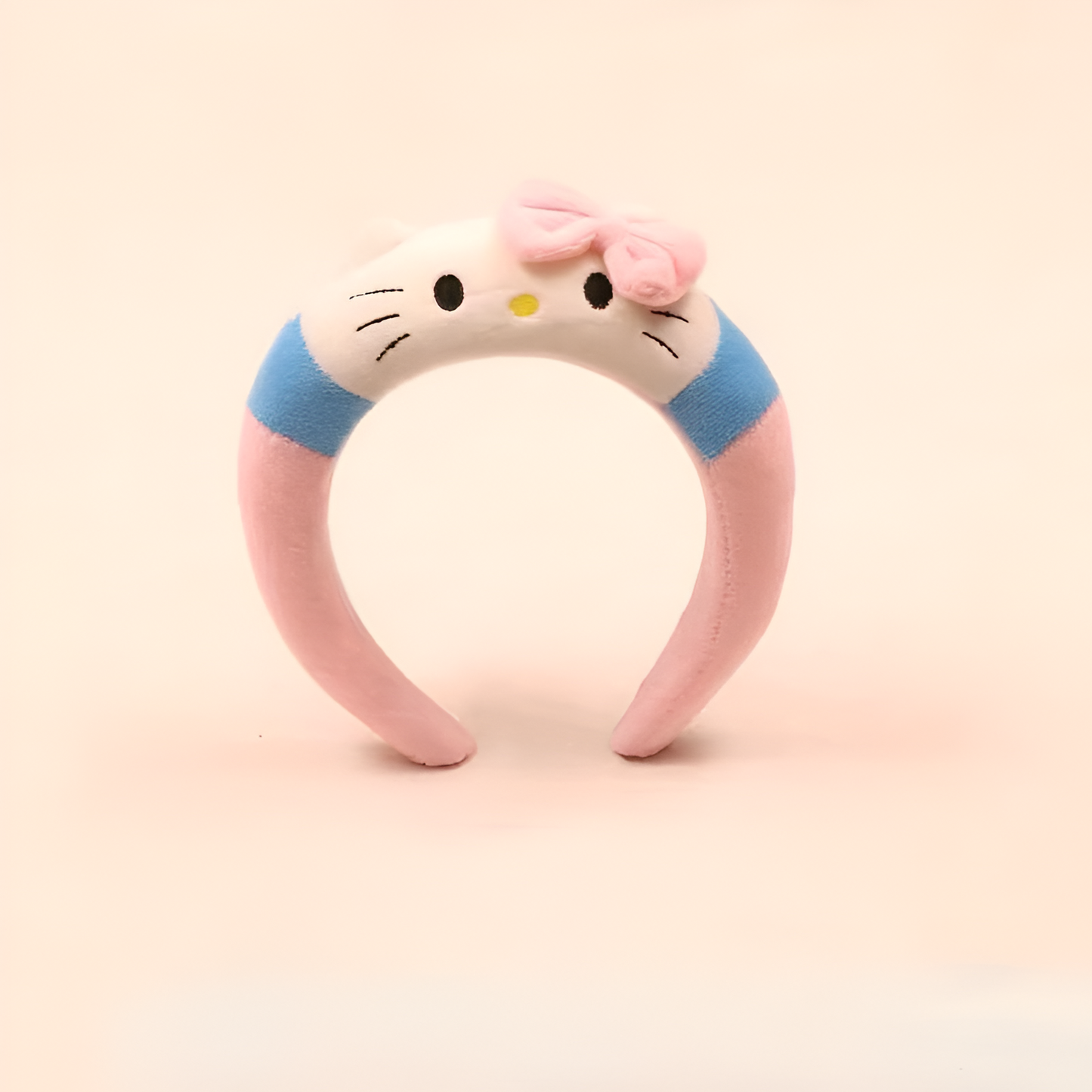 Hello Kitty rajf za kosu idealan za ljubitelje Hello Kitty i jedinstvenih dodataka