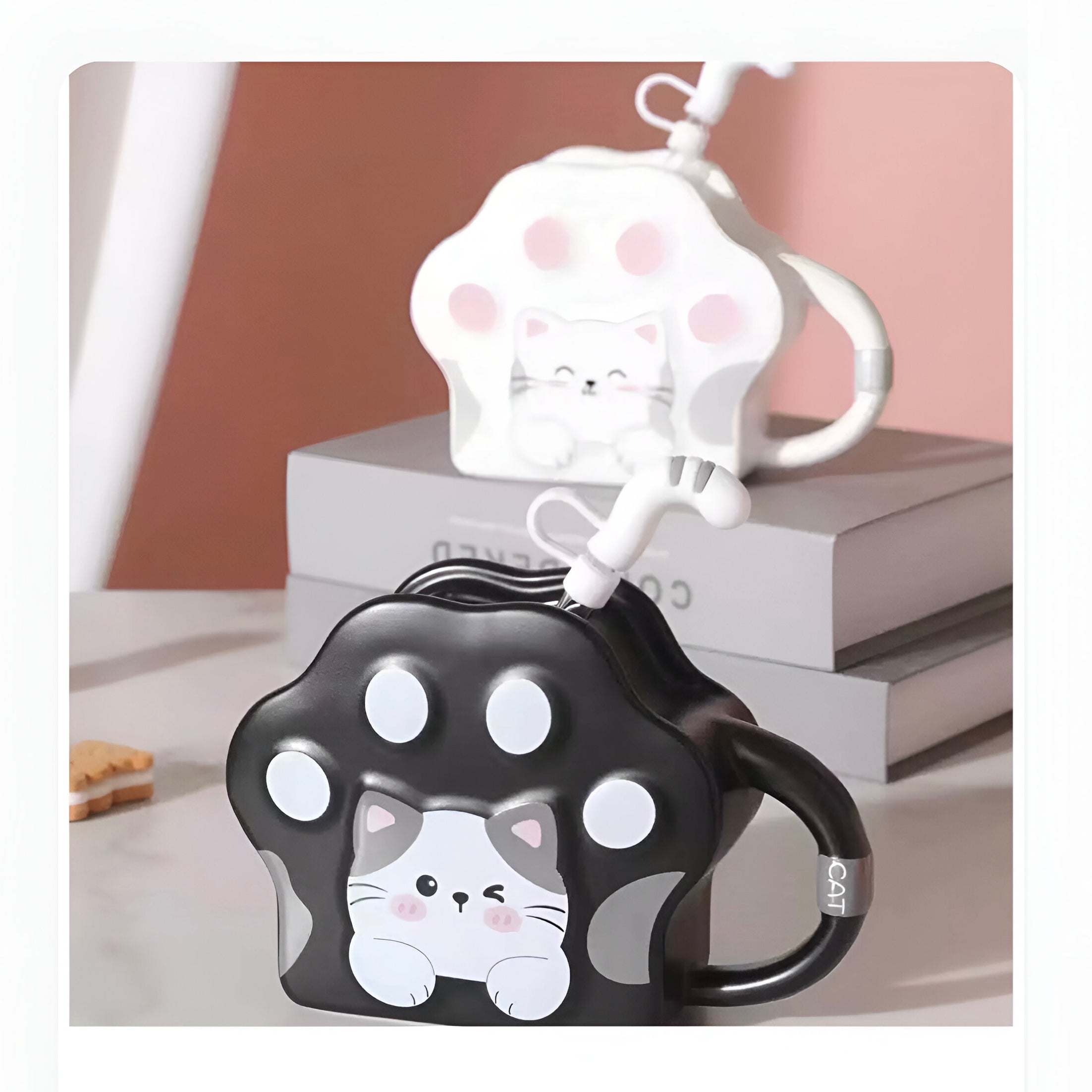 Mačka keramička šolja u obliku šape s slamkom, idealna za svakodnevno pijenje