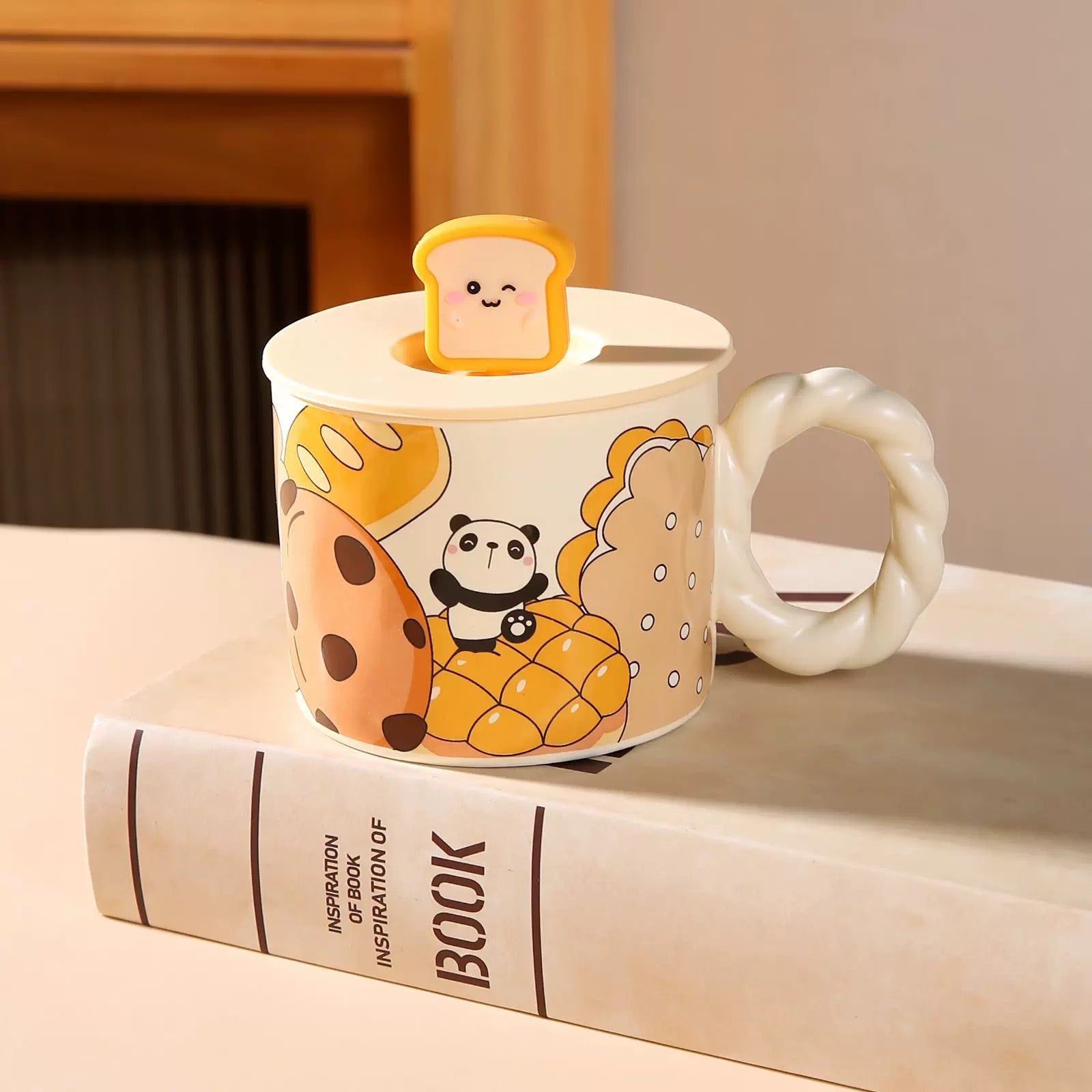 Cartoon-themed keramička šolja set s poklopcem iz BREAD KERAMIČKA ŠOLJA SET