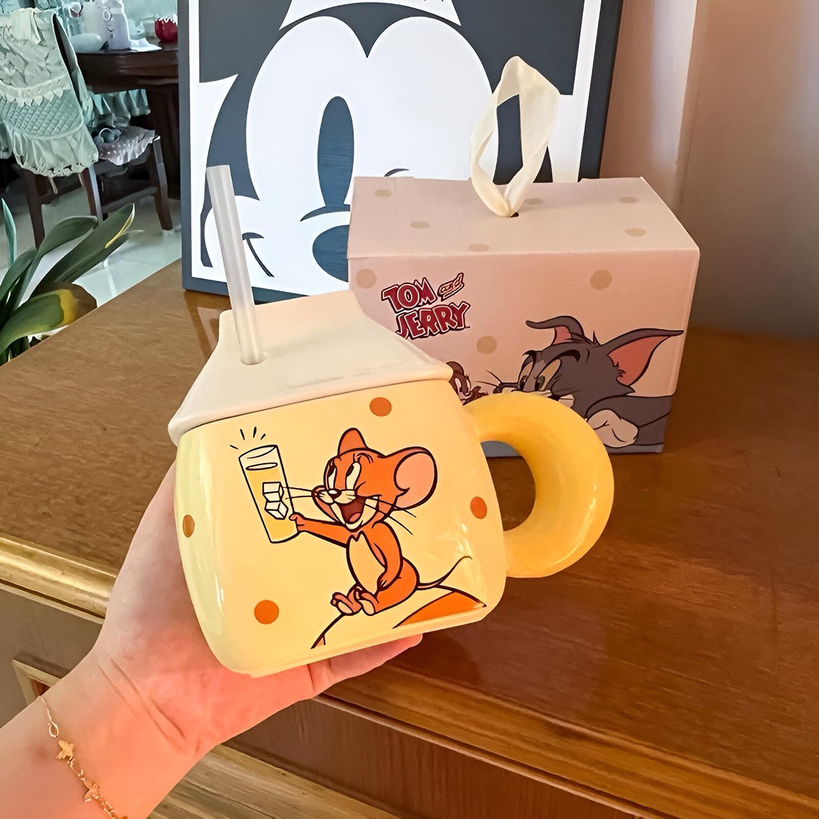 Jerry tematska šolja s slamkom iz seta Tom and Jerry keramička šolja