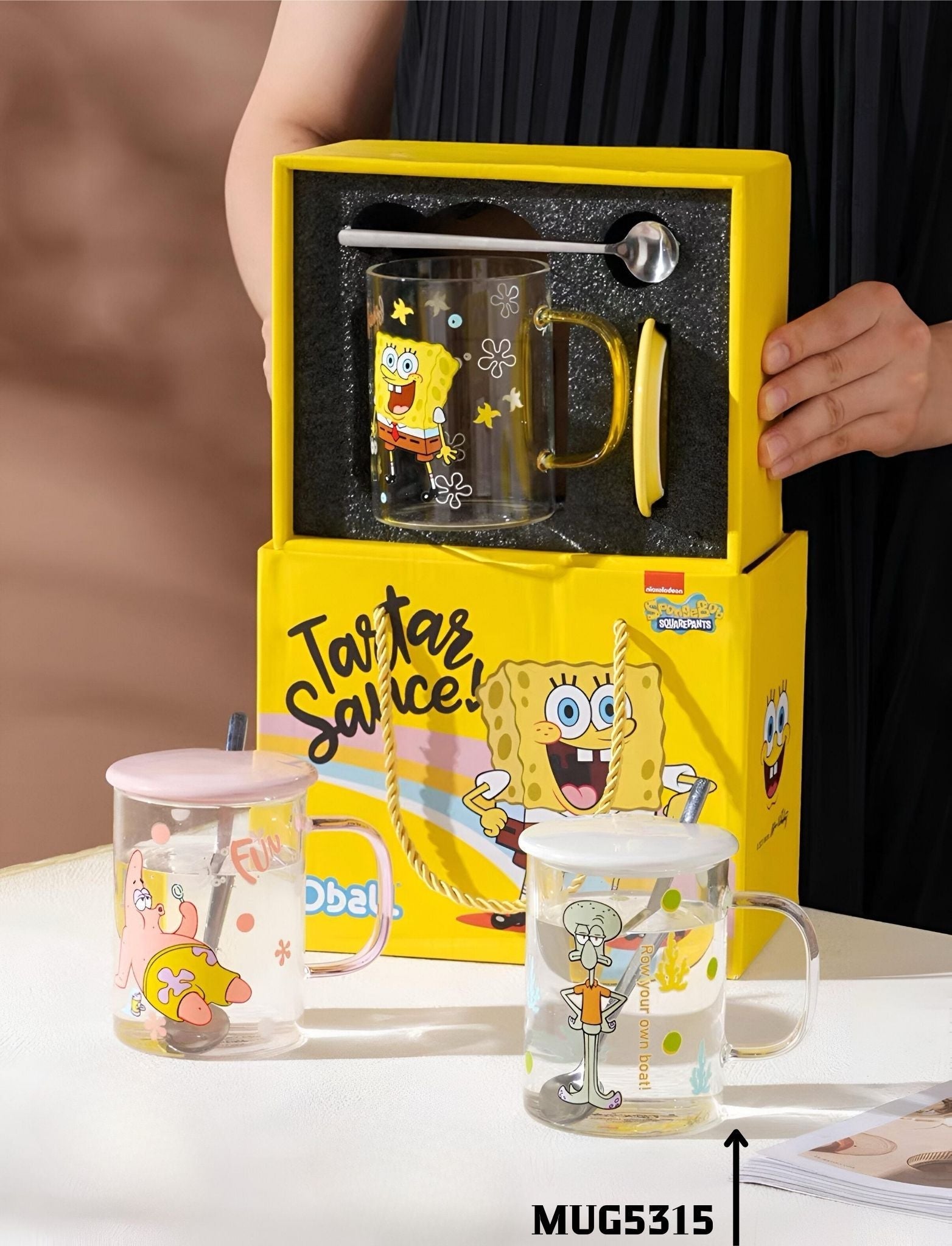 Spongebob-themed stakleni set za kavu sa šalicom, žličicom i poklopcem