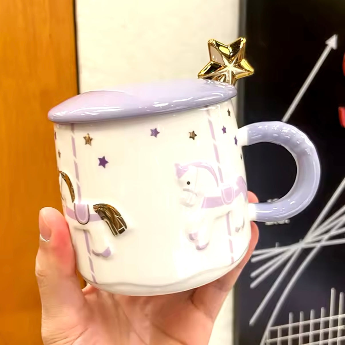 Keramička šolja ZVIJEZDA s poklopcem i zvjezdastom kašikom za čaj