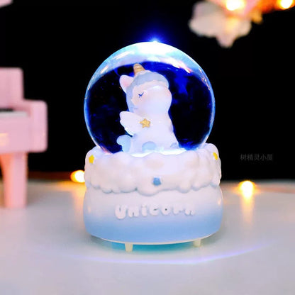 Illuminated Unicorn Snow Globe u UNICORN KUGLA kao ukrasna kugla dekorativna