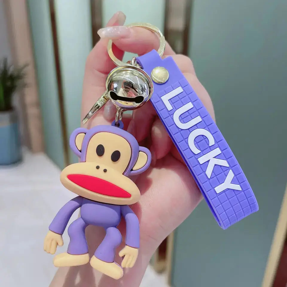 Privjesak obićan u obliku majmuna s zvonom i oznakom LUCKY