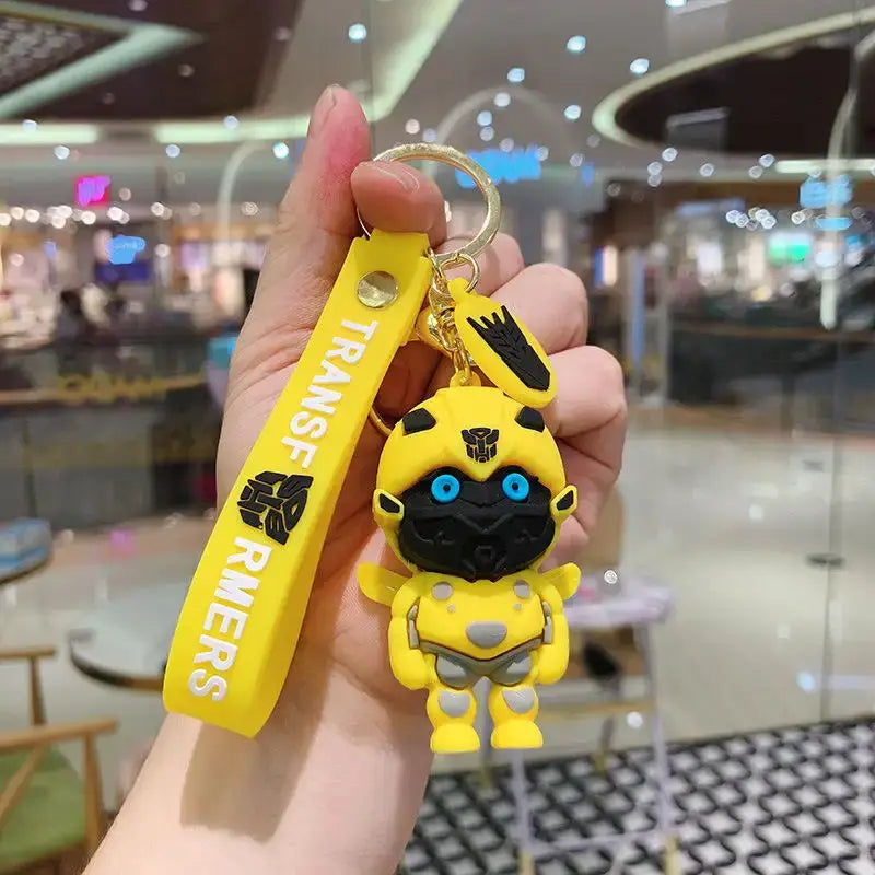 Žuti Transformers Bumblebee privjesak iz proizvoda TRANSFORMERS PRIVJESAK1
