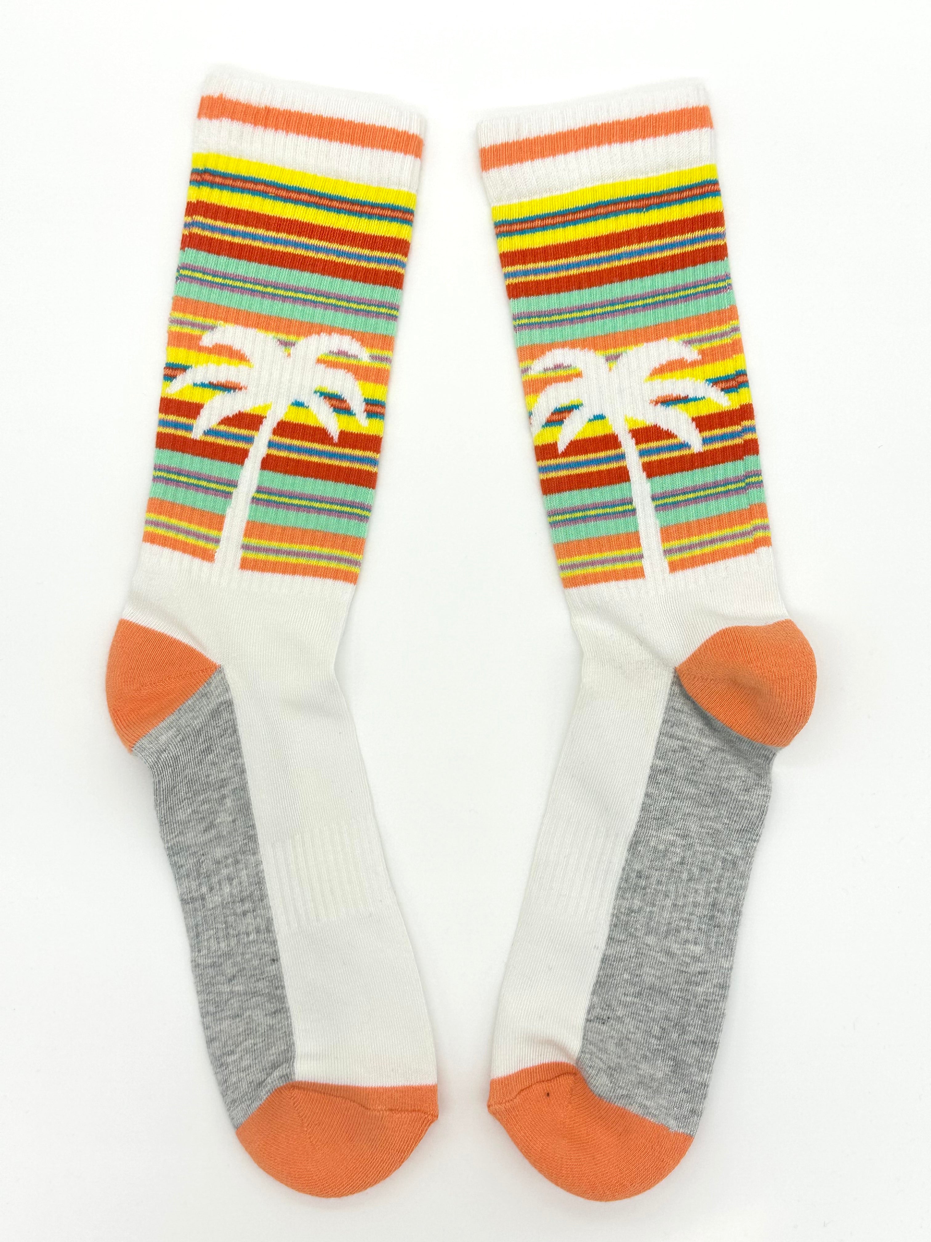 Palm tree čarape s prugama, idealne za ljubitelje tropskog stila