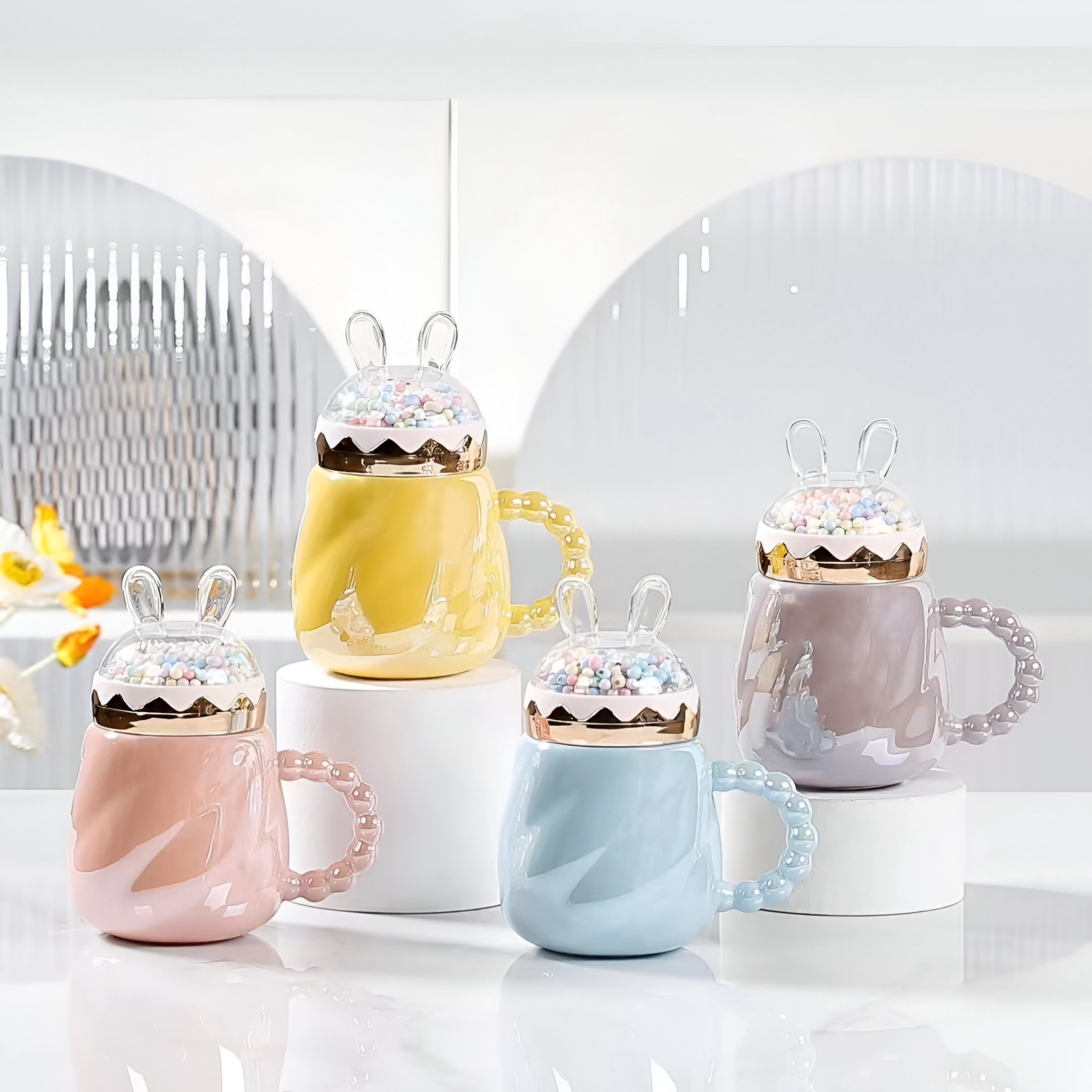 Pastelne šalice s motivom zeca iz RABBIT KERAMIČKA ŠOLJA + POKLOPAC keramičkog seta