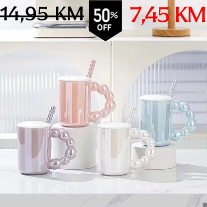 Set pastelnim bojama keramičke šolje s bisernim ručkama, sjajnim završnim slojem, žlicom i poklopcem
