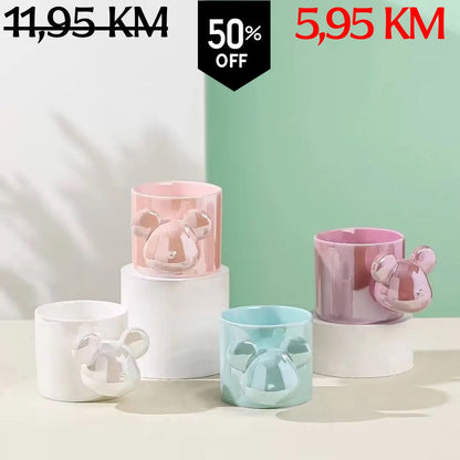 Pastelno obojane keramičke šolje Bear s embosiranim dizajnom glave miša