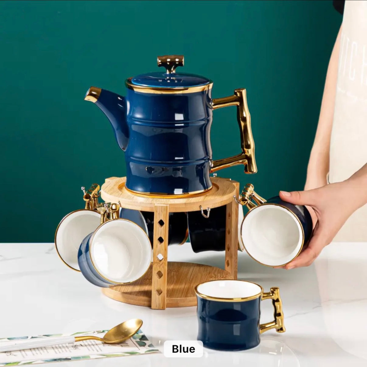 Plavi keramički set Čajnik s čajnikom i šalicama u zlatnoj dekoraciji