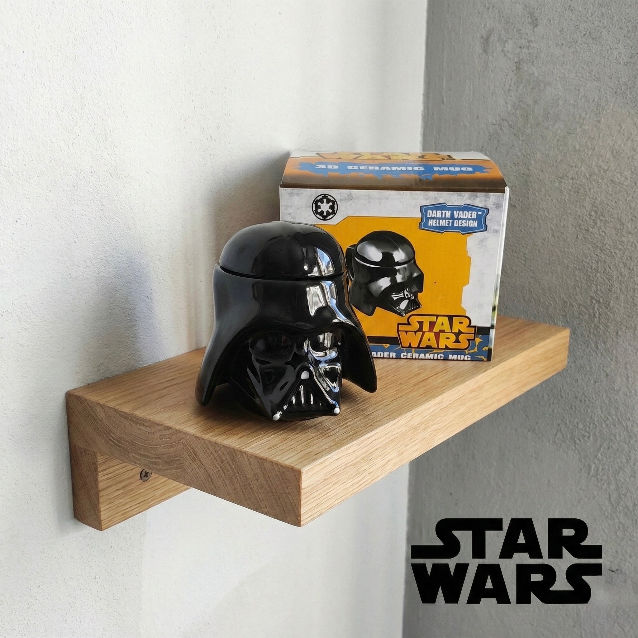 Darth Vader Star Wars keramička šolja s crnim i srebrnim akcentima