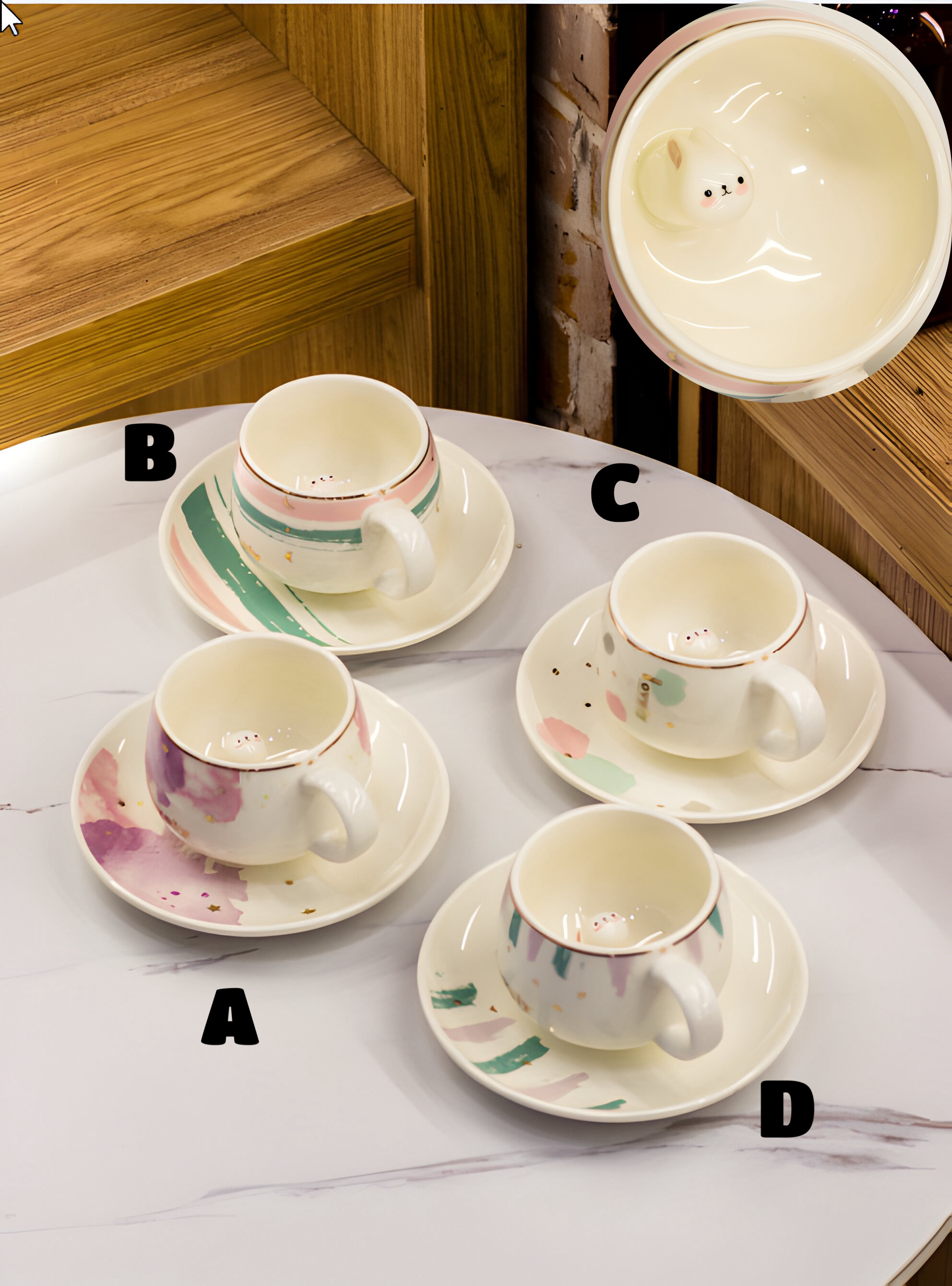 Četiri šarene keramičke šalice s podmetačima iz set Čajnik MAČKA