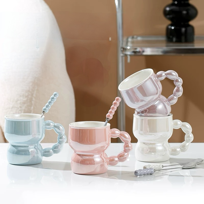 Iridescent Nordic keramička šolja s perlama iz PEARL NORDIC KERAMIČKA ŠOLJA + KAŠIKA