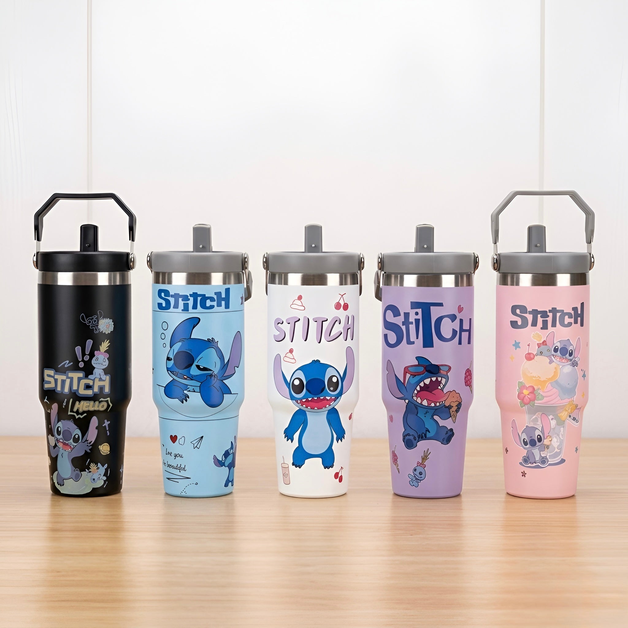 Pet šarenih inox termo boca stitch kapaciteta 900 ml u crnoj, plavoj, bijeloj, lavanda i ružičastoj boji