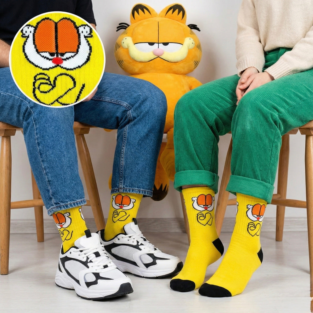 Svetle žute Garfield čarape s crtanim likom Garfielda