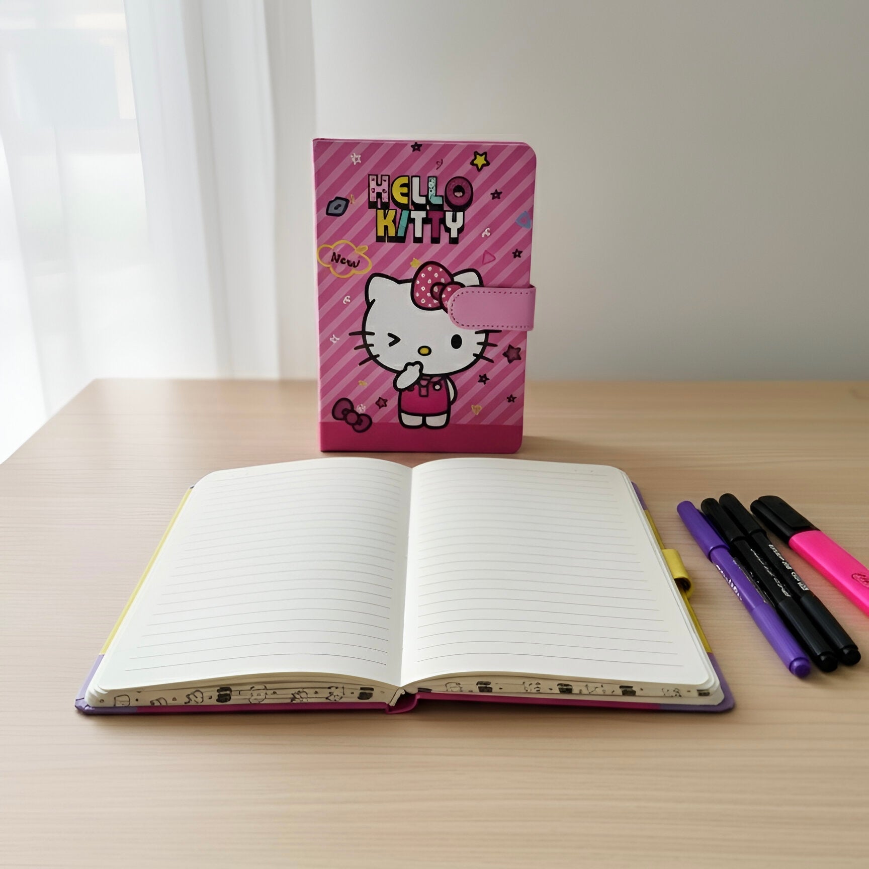 Hello Kitty rokovnik s magnetom A5, ružičasti s zvjezdama i olovkom