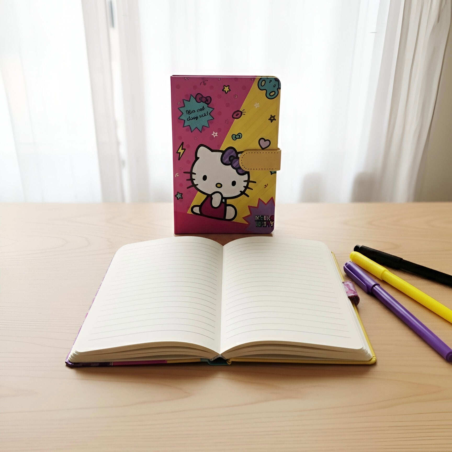 Hello Kitty rokovnik s magnetom A5, ružičasti s žutim poklopcem i srcem