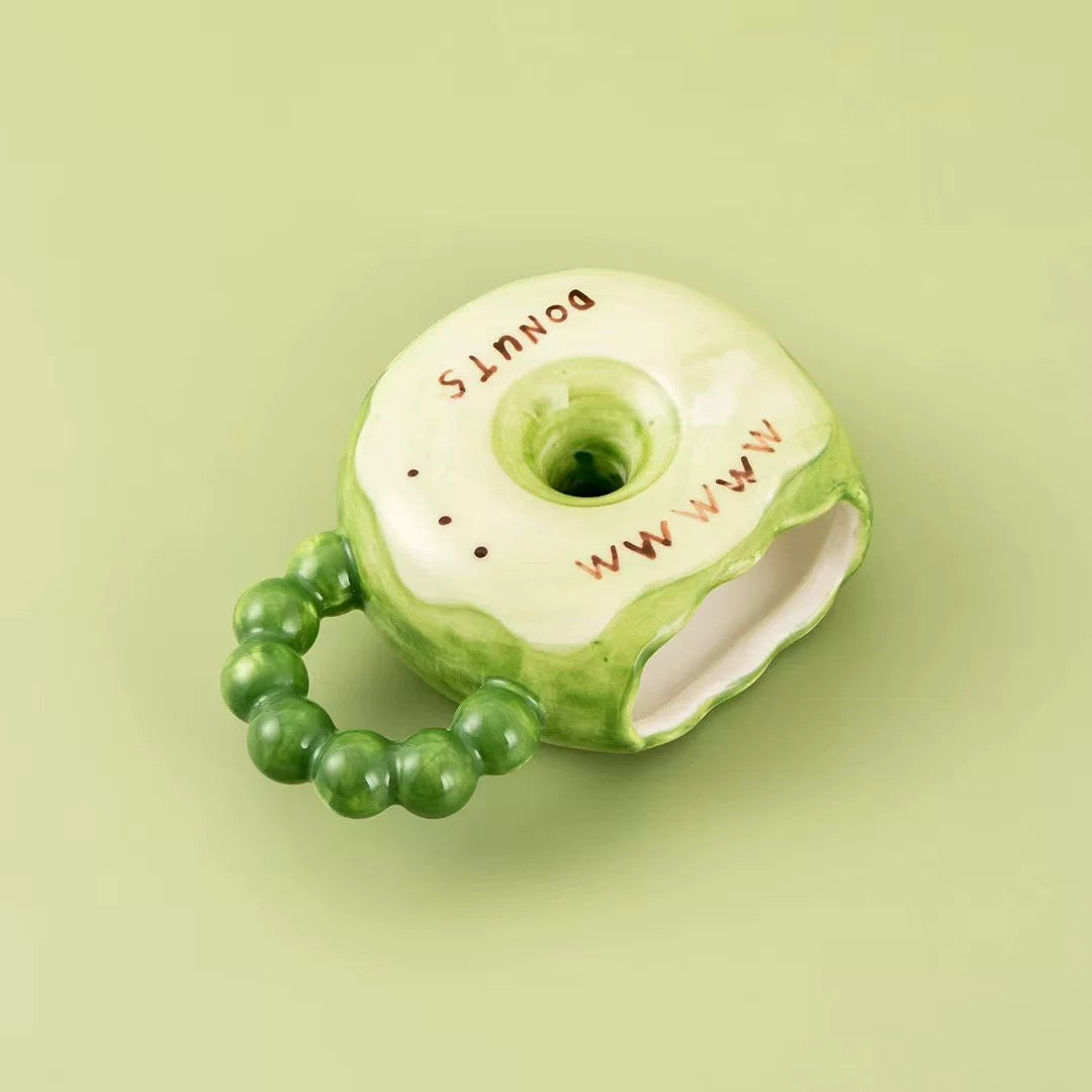 Zelena šolja u obliku donuta s perličastim drškom, Donuts keramička šolja